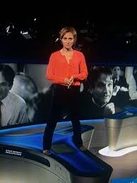 Oktober moderiert er wieder die ?tagesthemen? German Newsreader Caren Miosga Presents Report About Robin Williams Imgur