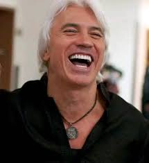 Wow... he plays really well... 🫰👏