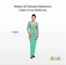 Cheongsam juga dinilai cocok untuk dipakai pramugari dari beragam usia. Seragam Pramugari Garuda Indonesia Dari Masa Ke Masa Gaya Tempo Co