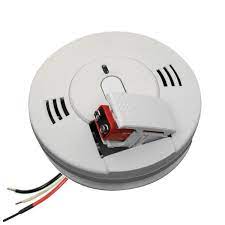 First alert carbon monoxide alarm (2 pack) battery backup, easy plug in. Kidde Firex Hardwired Combination Smoke And Carbon Monoxide Detector With Voice Alarm And Front Load Battery Door 3 Pack 21029901 3 The Home Depot