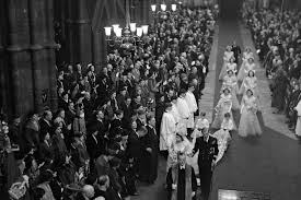 This is a tradition which was begun by hm queen elizabeth, the queen mother, at her marriage to king george. Princess Elizabeth And Philip S Wedding At Westminster Abbey Abc News Australian Broadcasting Corporation