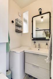 Salle D Eau Optimisee Machine A Laver Vasque Avec Rangements Wc Ballon D Eau Chaude Extra Plat E Petite Salle De Bain Petite Salle Salle De Bain
