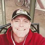 Bobbie Dunning's Instagram, Twitter & Facebook