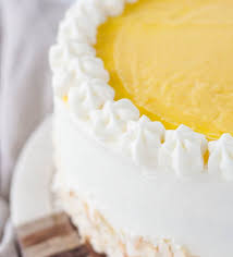 Di sweden terdapat hidangan menyambut tetamu dengan menghidangkan kek saffron. Mango Coconut Cake The Itsy Bitsy Kitchen