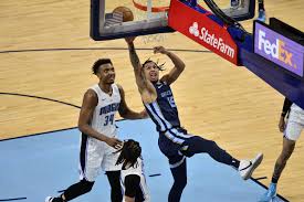 Jonas valanciunas (desmond bane gains possession). Mngpzghid6bs9m