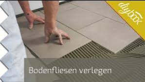 Wieso also nicht einfach bodenfliese auf bodenfliese verlegen?. Bodenfliesen Richtig Verlegen Video Anleitung Diybook At