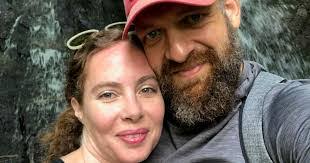 Lisa Dames's Instagram, Twitter & Facebook