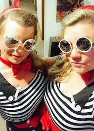 Laura Goss (@lauradgoss)