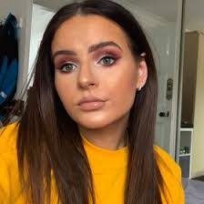 Joanna Richardson's Instagram, Twitter & Facebook