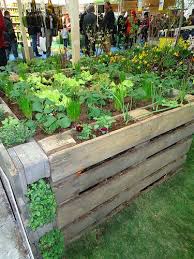 14 Raised Flower Bed Made Of Euro Pallets Flickr Photo Sharing Garten Garten Hochbeet Garten Pflanzen