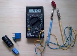 Aparat care servește la lichefierea unei mase de vapori în vederea recuperării lichidului din care au provenit sau a eliminării unor componenți volatili. Cum SÄƒ VerificaÈ›i Condensatoarele Cu Un Multimetru Cum Se VerificÄƒ Condensatorul Cu Un Multimetru FÄƒrÄƒ Lipire