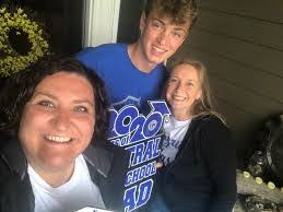 Amy Wyrick's Instagram, Twitter & Facebook