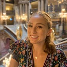 Sarah Scudder's Instagram, Twitter & Facebook