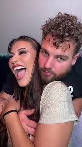 Go follow our couples page @Tylor and Esme 🫶🤍