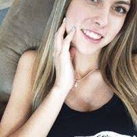 Marissa Currie's Instagram, Twitter & Facebook