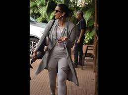 Huma Qureshi Spotted In A Formal Sporty Look Boldsky Com Your direct access to the latest qanon posts, important potus tweets, and other important information resources for those dedicated to discovering the truth. huma qureshi spotted in a formal sporty