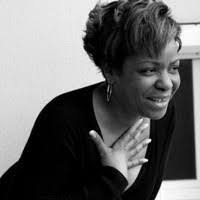 Linda Lipson's Instagram, Twitter & Facebook