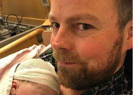 Hvis du har henvendelser til departementet, må de tas på. Nyheter Politikk Ble Pappa For Tredje Gang Dere Far Tilgi Om Jeg Blir Litt Borte