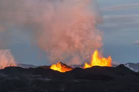 Iceland S Largest Volcano Bardarbunga May Be Ready To Erupt