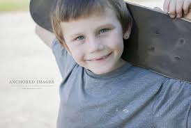 🚨 Nick Michel takes flight in San Francisco for the front of Issue #543 📖  And CONGRATS to photographer Eric Palozzolo for shooting his first cover 📸  Skateboarding is the best ❤️