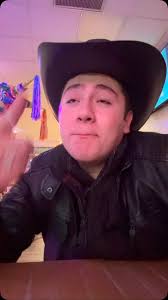 ESPERO HAYAN TENIDO UN BUEN INICIO DE SEMANA😊., LES COMPARTO UN VIDEO DE  ESTE SÁBADO EN EL ATARDECER ACAPULQUEÑO. , ESTÁ CANCIÓN ME GUSTA MUCHO. ME  RECUERDA A MI HERMO ESTADO DE GUERRERO 🇲🇽. ANDABA ...