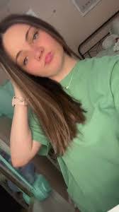 Daisy Pullen's Instagram, Twitter & Facebook