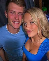 Paige Krause's Instagram, Twitter & Facebook