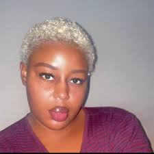 👸🏻Sauvage👑💪💪 a X: "Lew al nn studio ou penyen, ou fe zong ou, ou abiye  Byen fre, ou mete santi bon. Pouw soti a