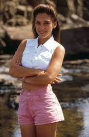 It's Women's History Month, so let's pay tribute to the best Pink Ranger  Kimberly Hart : r/powerrangers