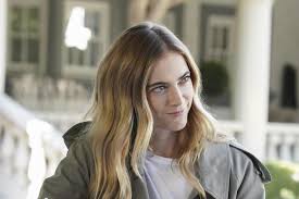 Longtime ncis star emily wickersham has cleared up speculation that she might be leaving the crime procedural, confirming in an instagram post that the season 18 finale was, in fact, her final. Ku2s0nilxuqv8m