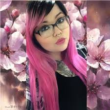 STEPHANIE QUESADA (@EQCHINA)