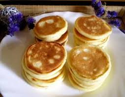 Recette Blinis Moelleux Prets En 5 Minutes Recette Recette Blinis Recette Recette Blinis Facile