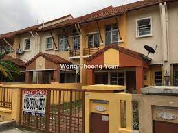 The development of pinggiran usj and taman perindustrian usj are connected to the main centers of shah alam, subang jaya and usj via the shah alam expressway (kesas) and the federal highway, making it easily accessible to existing facilities and amenities such as hypermarkets, shops. Taman Pinggiran Usj Shah Alam Intermediate 2 Sty Terrace Link House 4 Bedrooms For Sale Iproperty Com My