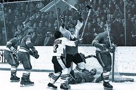 Kromě toho, že budou ms v hokeji sledovat skalní příznivci hokeje, kteří si nenechají ujít ani jeden jediný. Serie Stoleti 1972 Osm Zapasu Ktere Navzdy Zmenily Svetovy Hokej Ct Sport Ceska Televize
