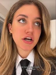 Young pilot describes moment she was blinded by a laser in New York