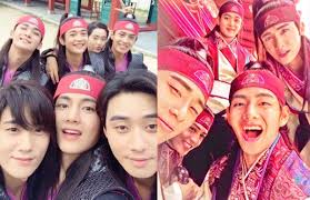 Hwarang merupakan judul drama korea yang dirilis pada tahun 2016 lalu dan telah ditayangkan ulang. On Twitter Taehyung And His Hwarang Hyungs This Two Years Old Friendship Is So Precious They Always Support Each Other I M So Happy Whenever I See Them Having Fun And Spending