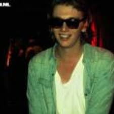 Barry Petrie's Instagram, Twitter & Facebook