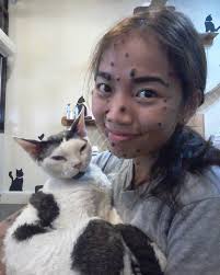 As delmundo told elle malaysia in a recent interview now, delmundo said, she's grateful she didn't change a thing. Woman Who Was Called A Monster For Her Head To Toe Hairy Moles Might Be The Next Miss Universe Bored Panda