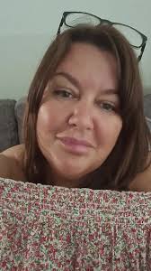 Vicky Burgess (@vickyburgess0)