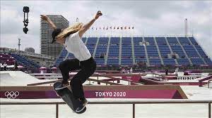 Los juegos olímpicos se realizan en dos modalidades diversas, entras las cuales transcurren dos años de distancia: Likky72ojgq4rm