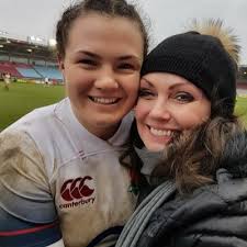 Sarah Colwell (@Saz_N_Colwell71)