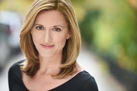 Eve's Dropping In (Short 2003)