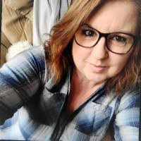 Anna Hornbaker's Instagram, Twitter & Facebook