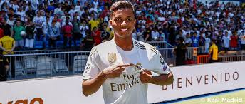 It is the fantastic rework of the full star of the studded squad. Presentations 2019 2020 Special Real Madrid Cf