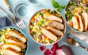 A Tasty Budget Friendly Lunch Or Dinner Awaits With This Healthy Recipe For A Chicken And Brown Ri Easy Healthy Recipes Healthy Recipes Grilled Chicken Dishes