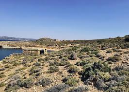 Η μεγάλη σφαγή στη μακρόνησο. H Mnhmh Den Ektopizetai Apo Th Makronhso H Efhmerida Twn Syntaktwn