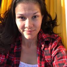 Emma Leyba's Instagram, Twitter & Facebook