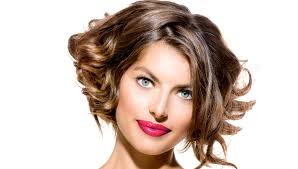 Coiffures courtes cheveux fins coupe pour cheveux fins et sans volume femme coupe de cheveux courte pour cheveux fins idée coupe courte femme 50 ans cheveux fins coupe courte femme 2019 pour cheveux ondulés en chatain cuivré meilleures coiffures courtes pour thin cheveux. Coupes Cheveux Fins Et Frises Gil Coiffeur