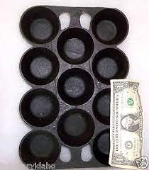 There are specific techniques for cleaning and seasoning the cast iron. Vintage Ww Ii U S Navy Issue Griswold 10 948 Cast Iron Muffin Pan Antique Antique Price Guide Details Page