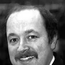 Fiona Corke Print from Neighbours TV Programme (00142). Art Prints, Posters  & Puzzles from Memory Lane